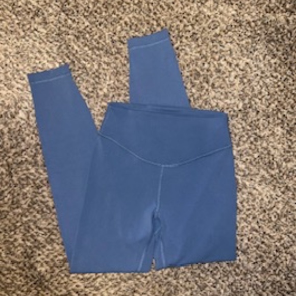 WunderUnder SmoothCover 25'' high rise leggings in washed denim, size 4 - Picture 2 of 3